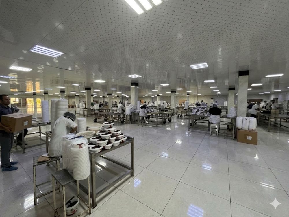 بازدید سرپرست کنترل کیفیت زنجیره خشک شرکت جویابهنود از شرکت محصولات غذایی داردان