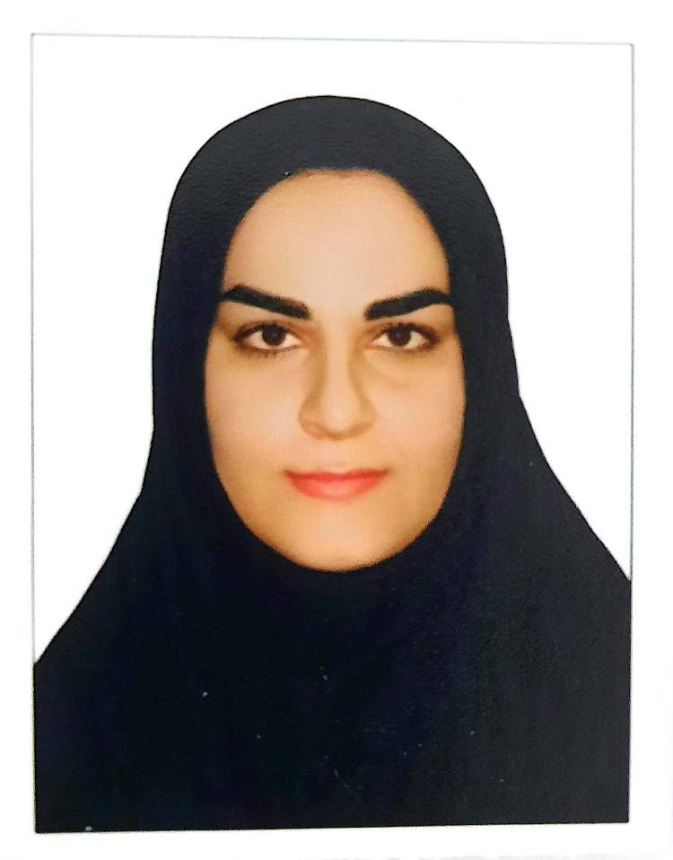 سارا صداقت