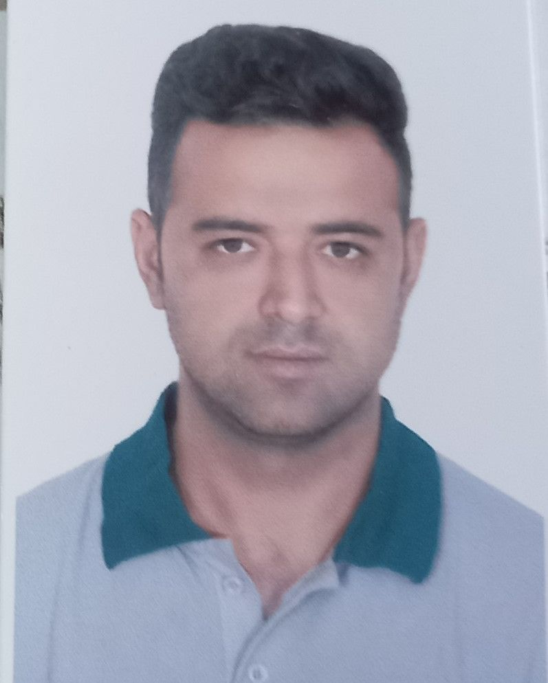 طاهر اسمعیلی