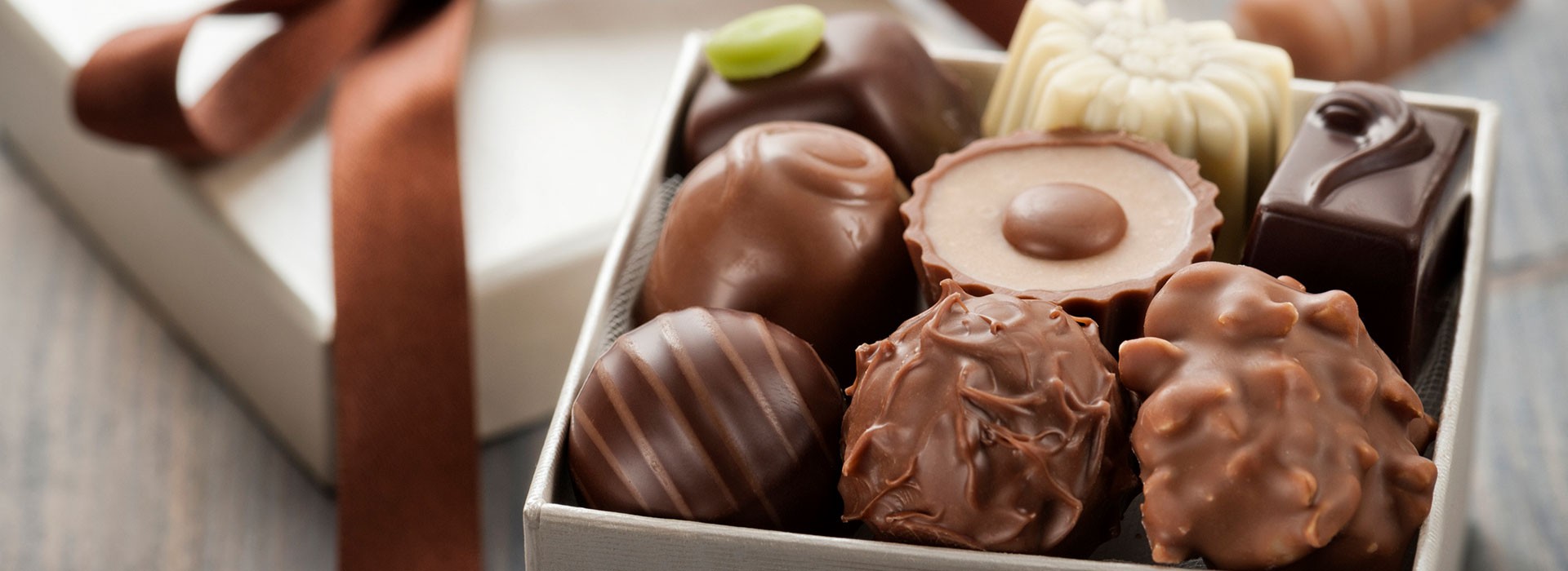 راز جذابیت خوردن شکلات